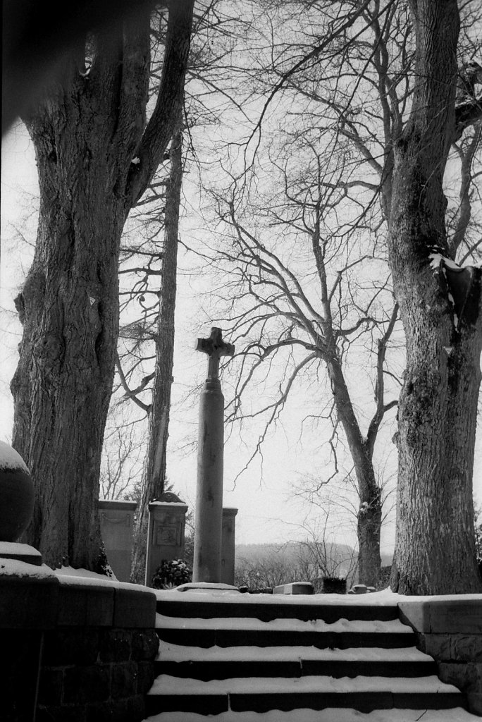 Mittelalterliche Gerichtsstätte, Gerichtskreuz auf dem Stiftsberg, 14.02.1985